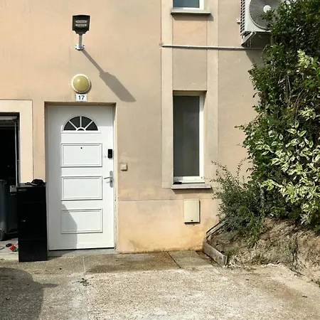 Charmant Studio La Ville Du Bois Extérieur photo